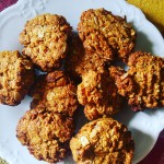 biscuiti-cu-miere-si-fulgi-de-ovaz