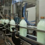 lumanari in sticle de lapte cup&candle_